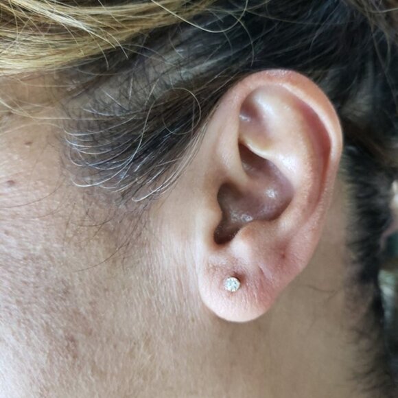 14K Gold 0.25 Ct Lab Grown Diamond Earrings - Picture 2 of 2